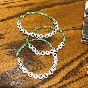 Taylor Swift Friendship Bracelets